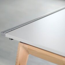 Lasrové ABS hrany dotvárajú krásny detail nôh