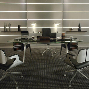 Pracovný stôl s a konferenčný model stoličiek Silver s nízkym chrbtom